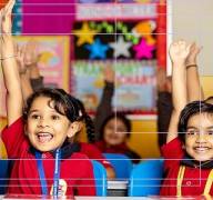 Tips Menumbuhkan Self Esteem & Kepercayaan Diri pada Anak